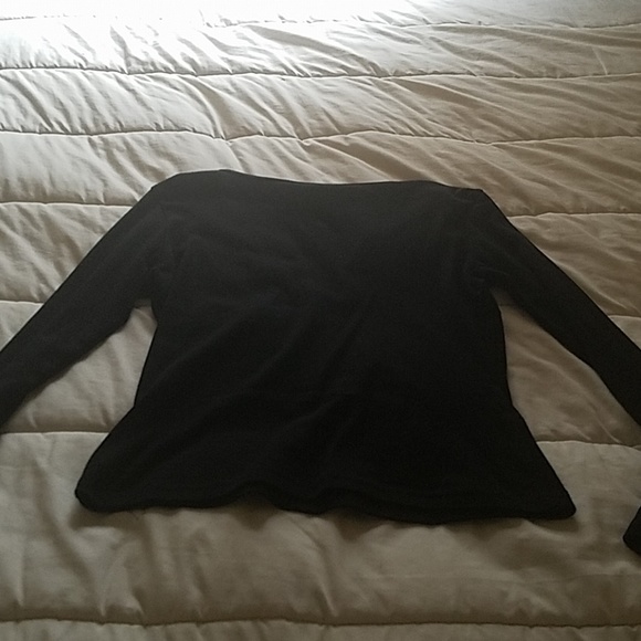 Ladies  embellished top - Picture 3 of 4